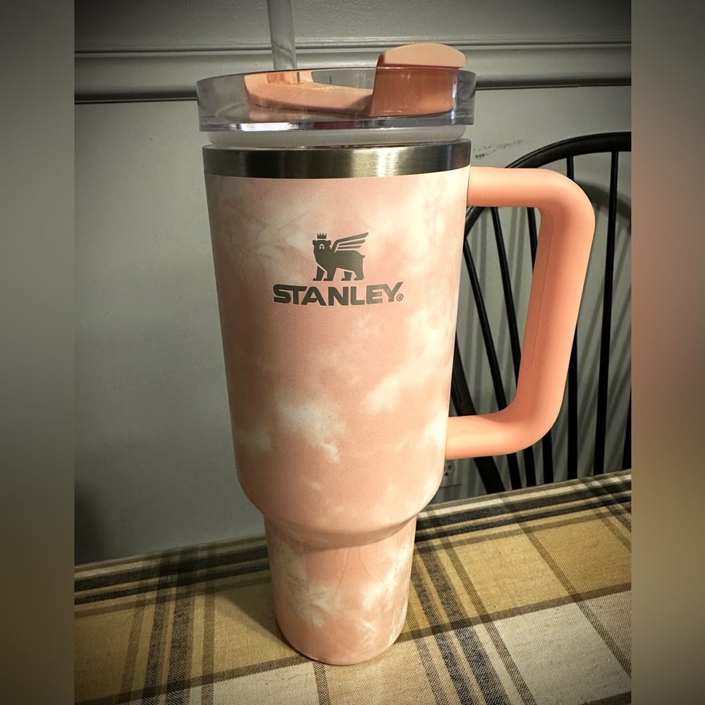 Stanley 40oz tie dye pink